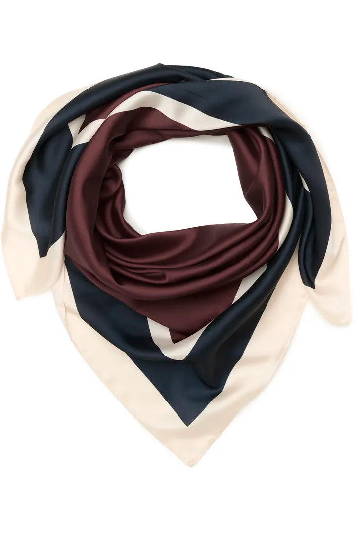 Namira Scarf