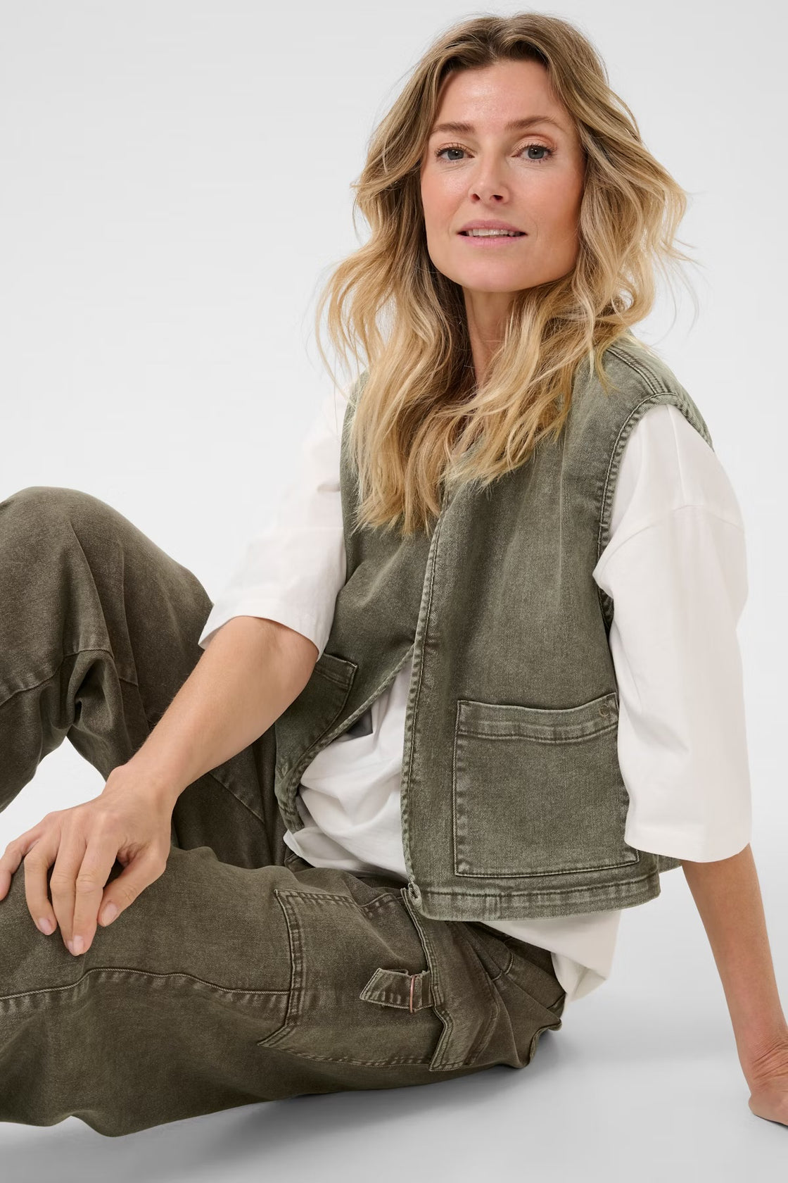 Melanie Vest