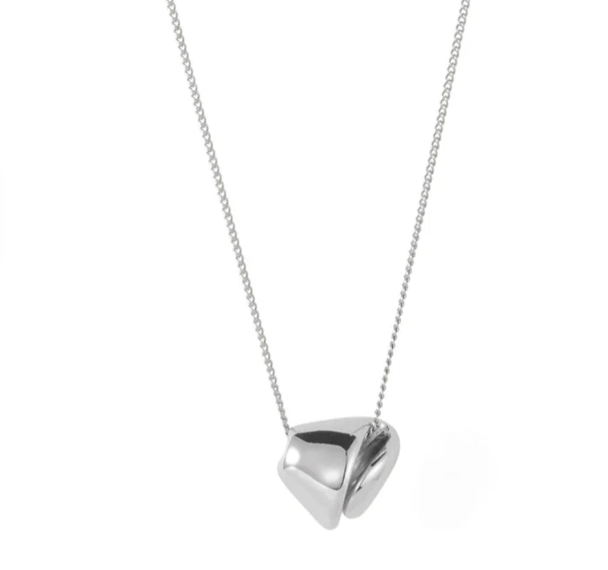 Rio Pendant Necklace