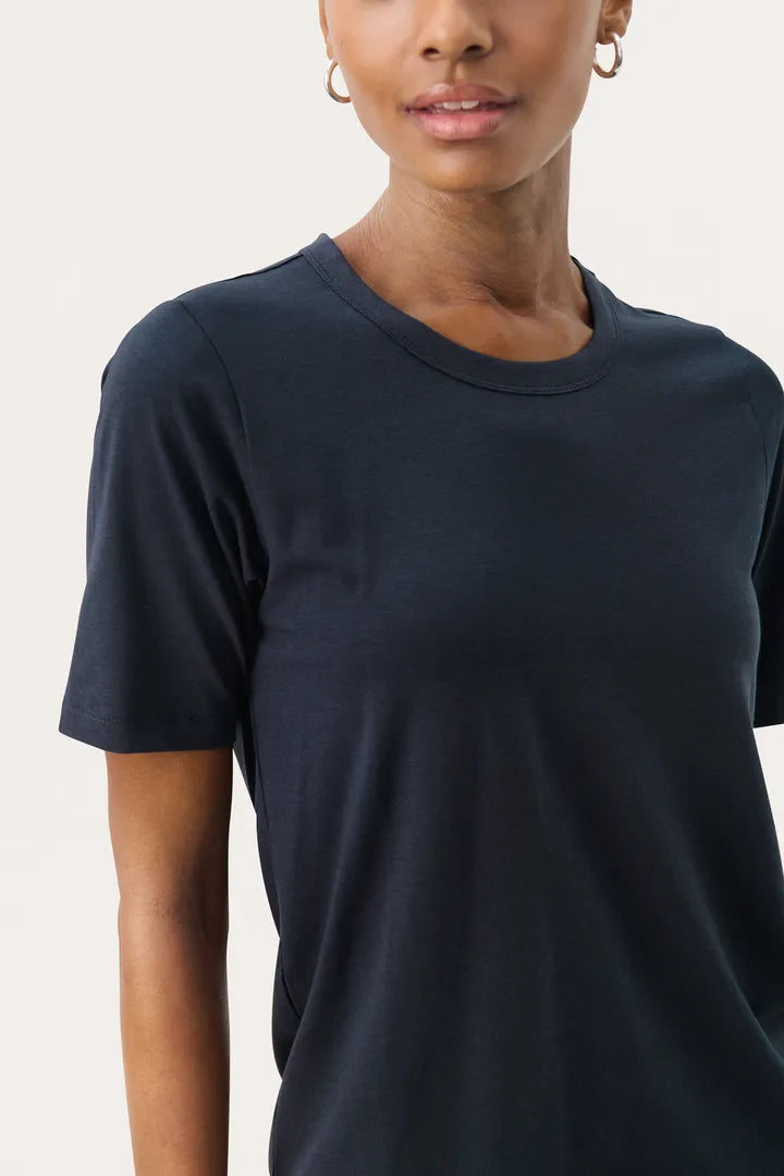 Ratani Tee