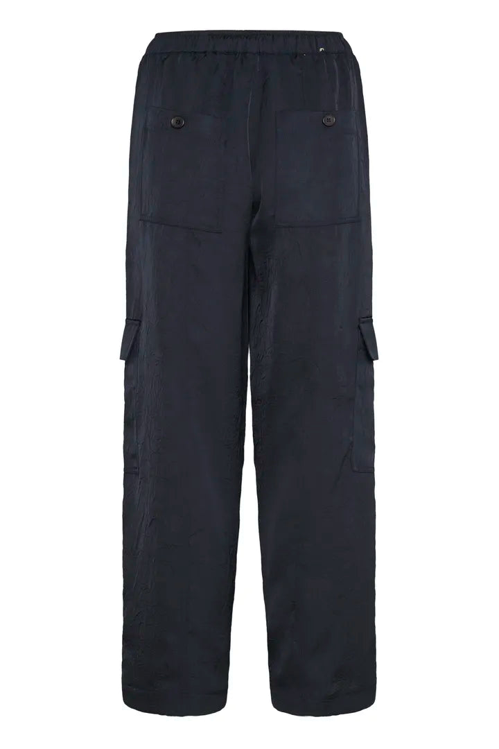 Sharina Pant