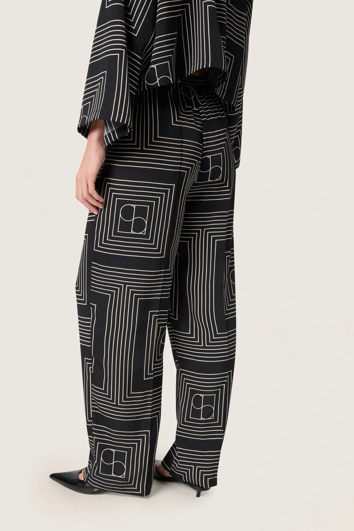 Faustina Pant