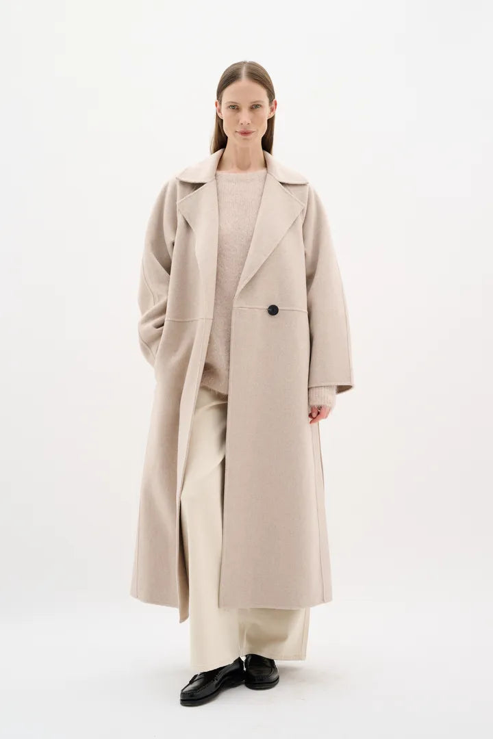 Yilla Lomg Coat