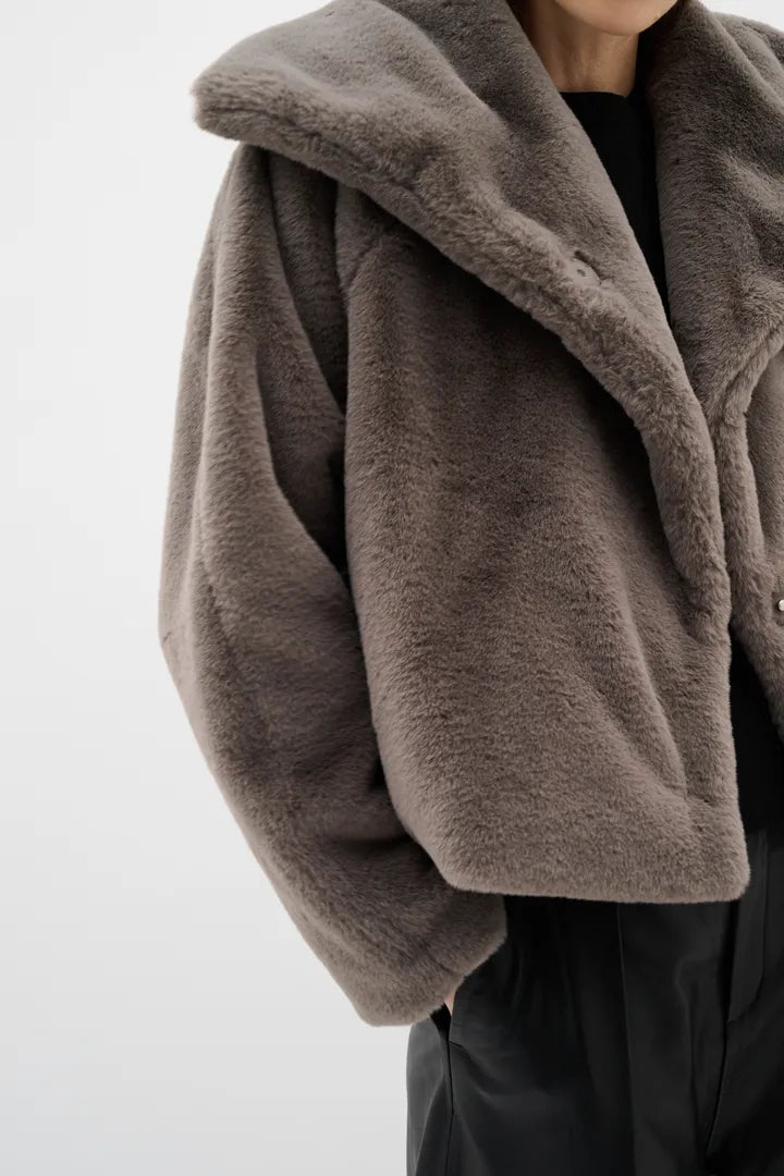 Yobo Coat