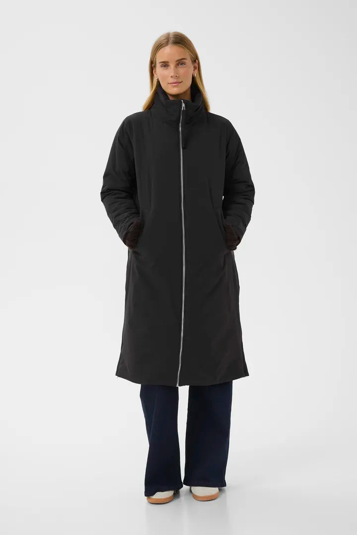 Sarya Outerwear
