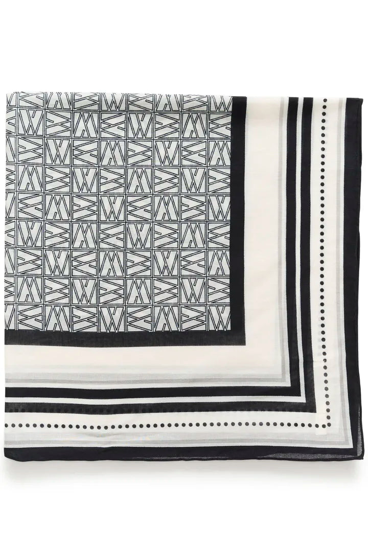Sillica Scarf