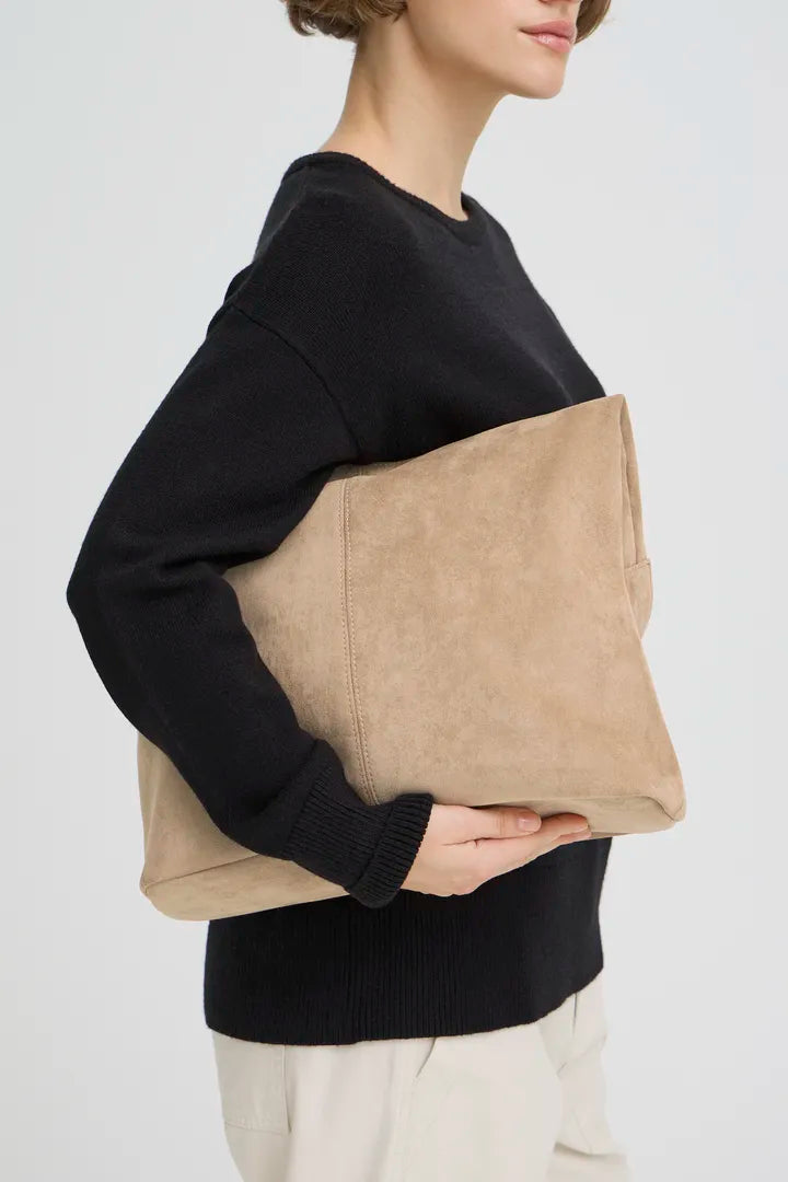 Vuede Shoulder Bag