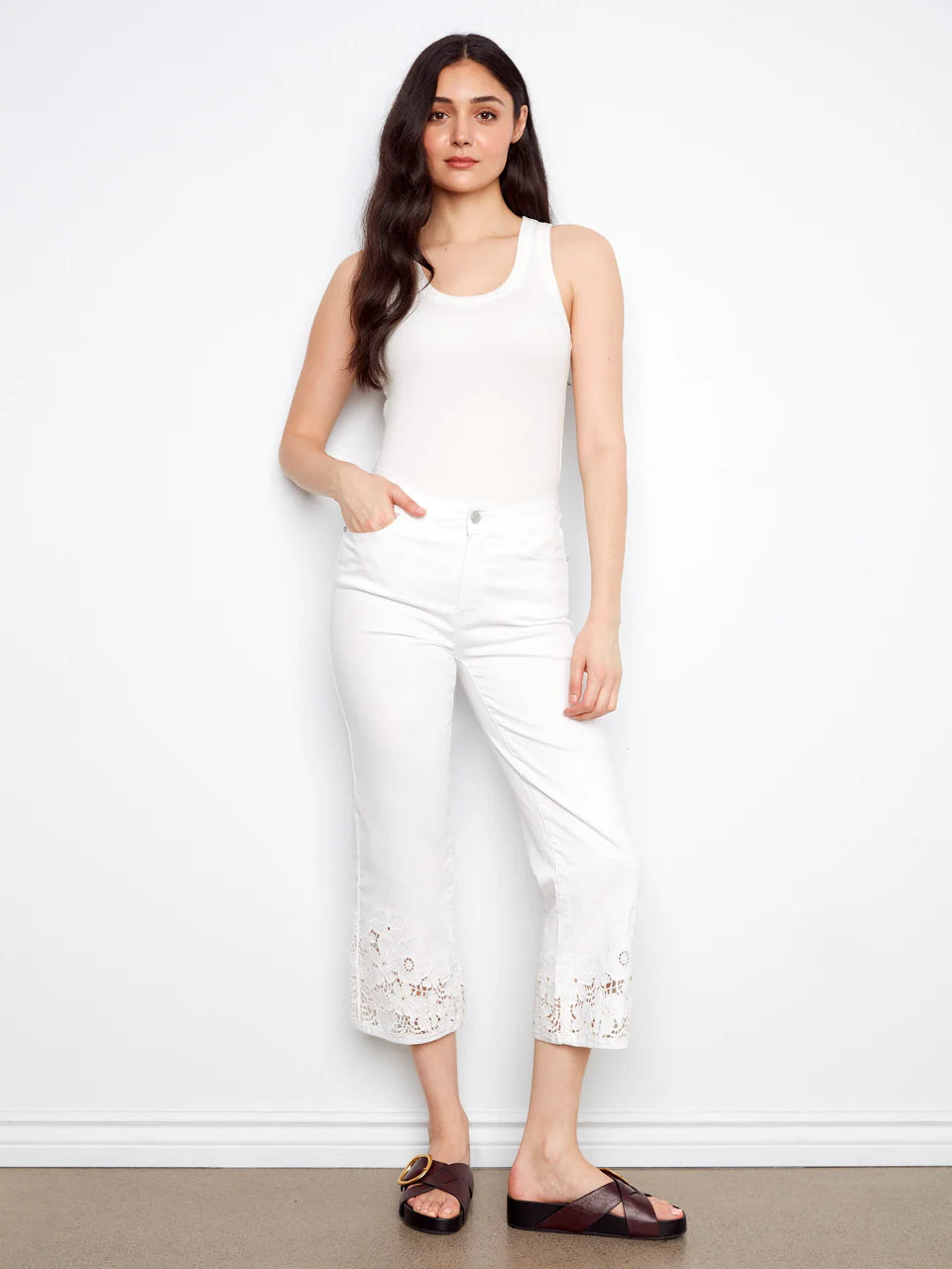 Laser Cut Lace Hem Capri
