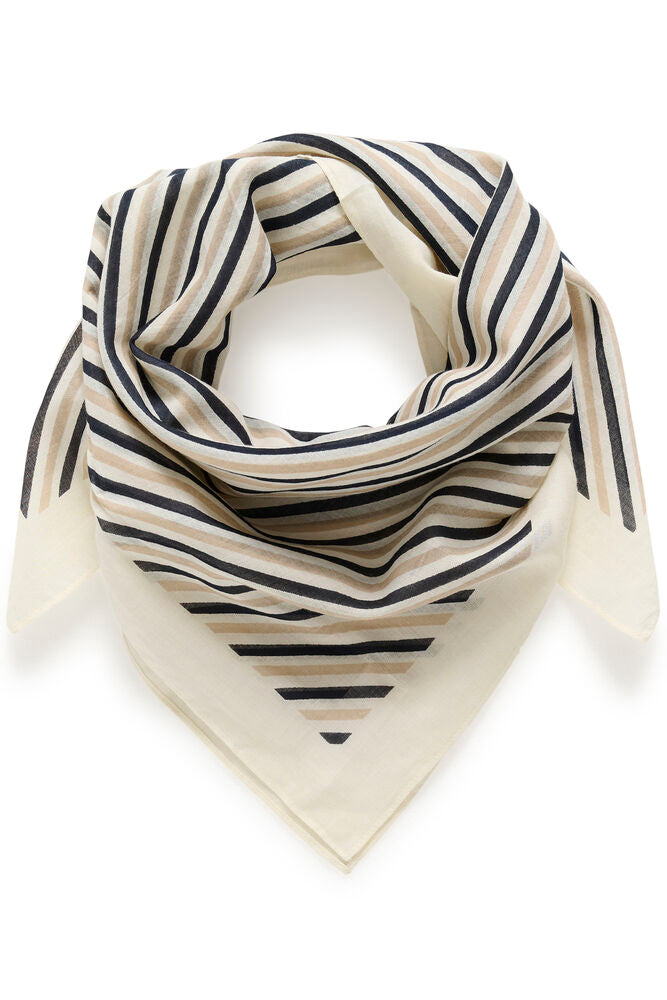 Phi Scarf
