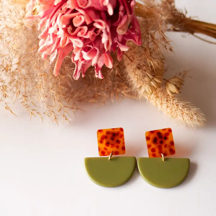 Tina Earring