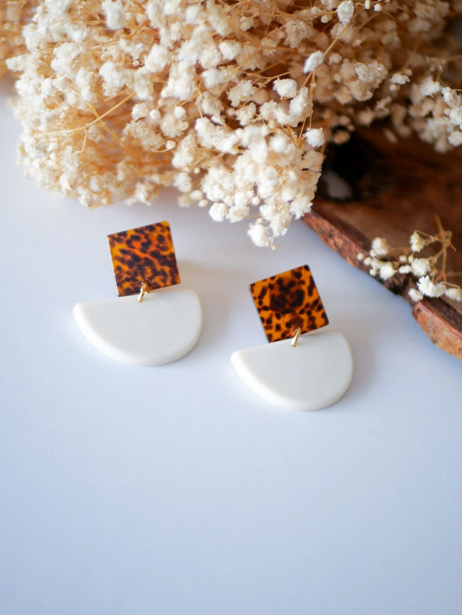 Tina Earring