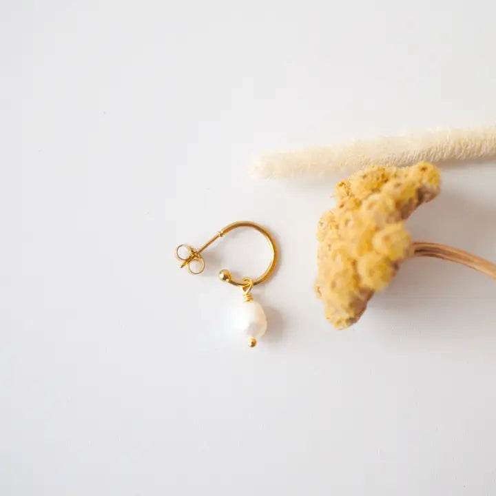Hena Mini Single Earrings