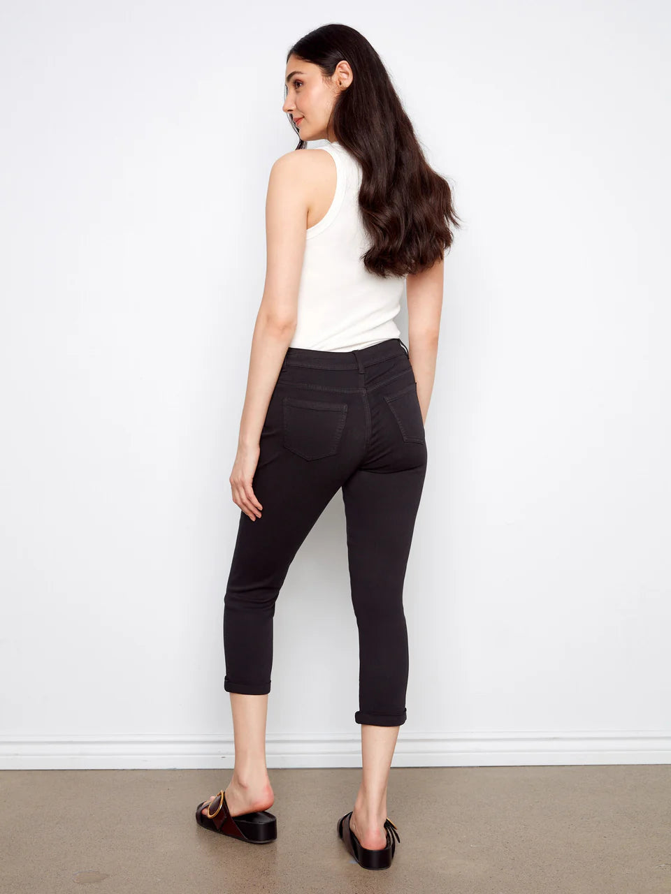 Cuff Cropped Capri Black