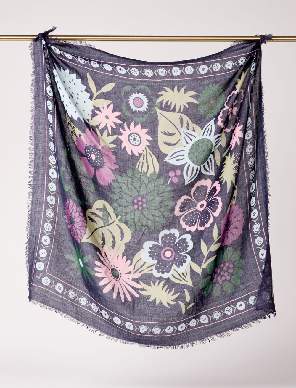 Winter Bloom Scarf