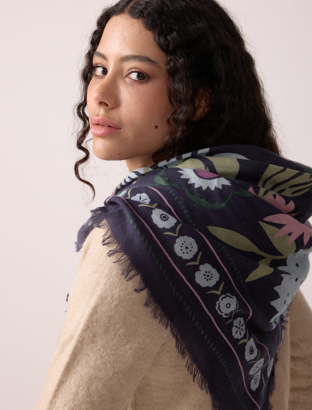 Winter Bloom Scarf
