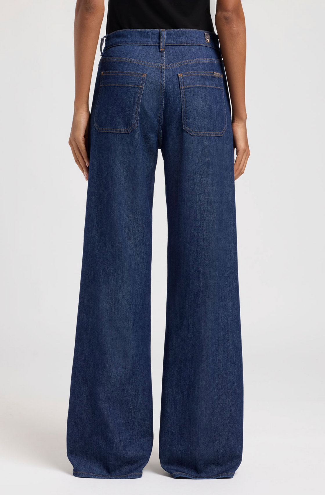 Lotta Utility Weightless Halona
