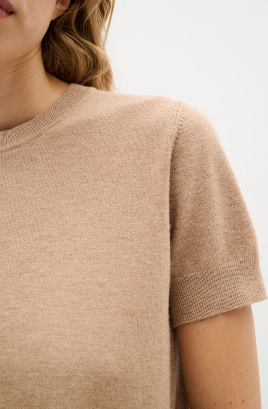 Kellsie Pullover