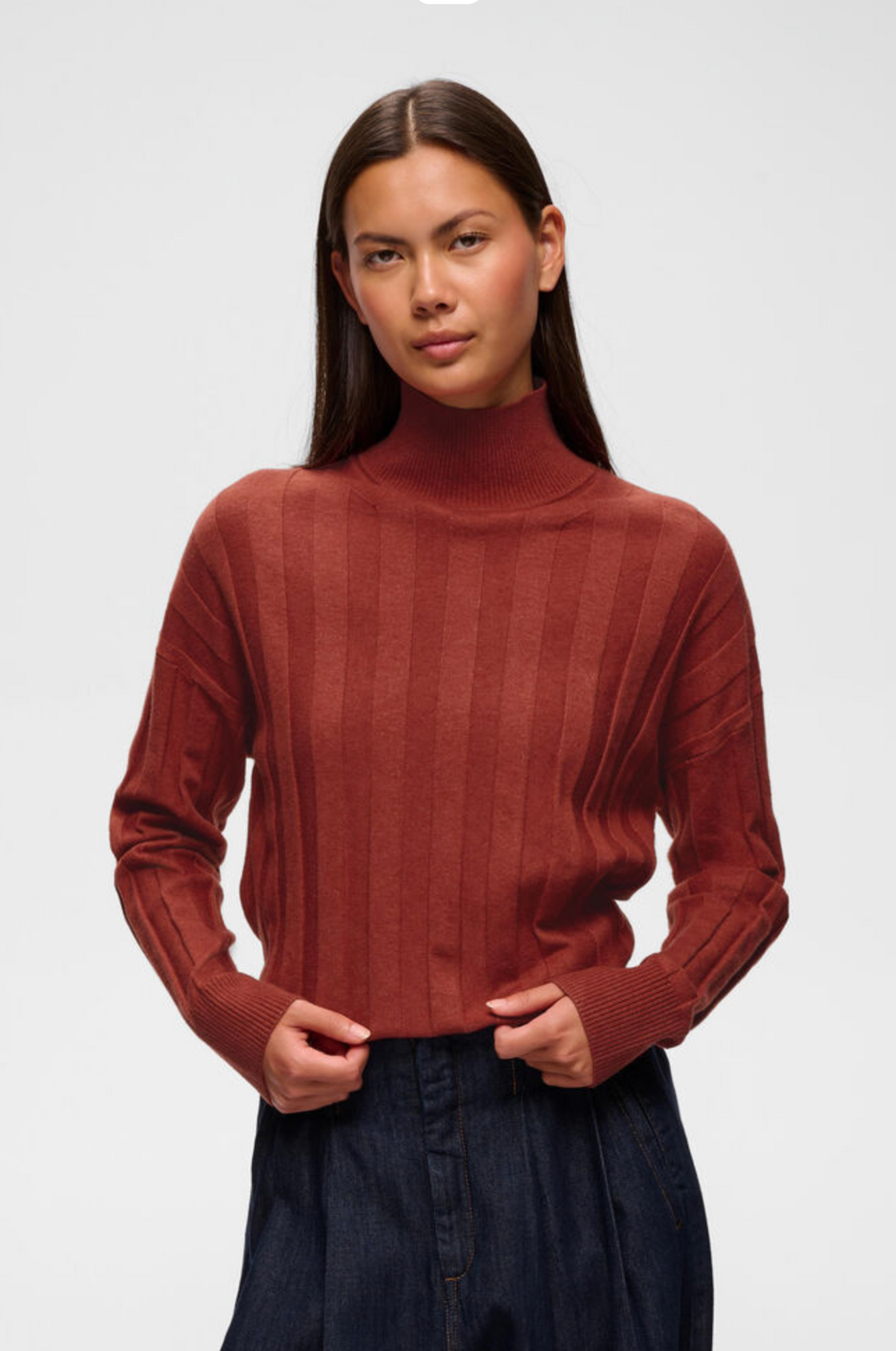 Tess Kellsie Pullover