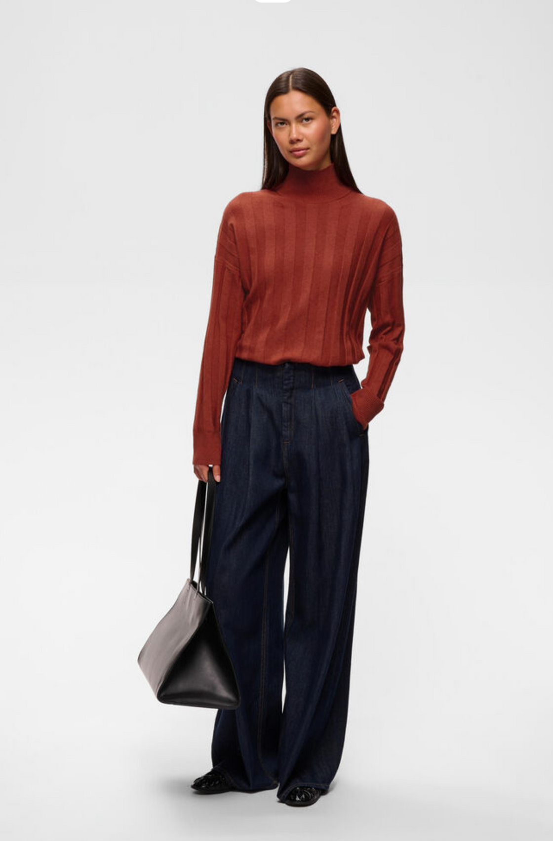 Tess Kellsie Pullover