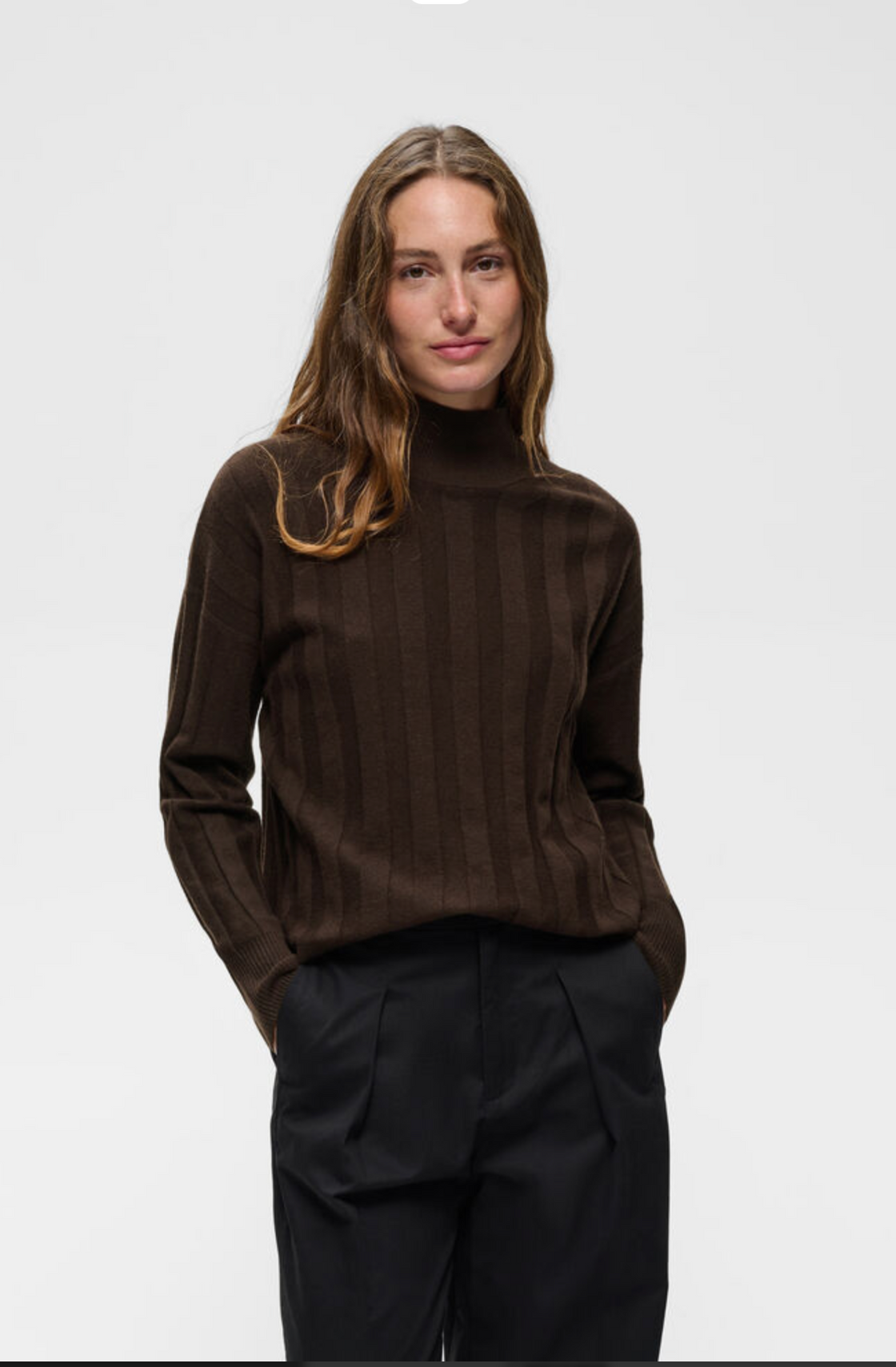 Tess Kellsie Pullover