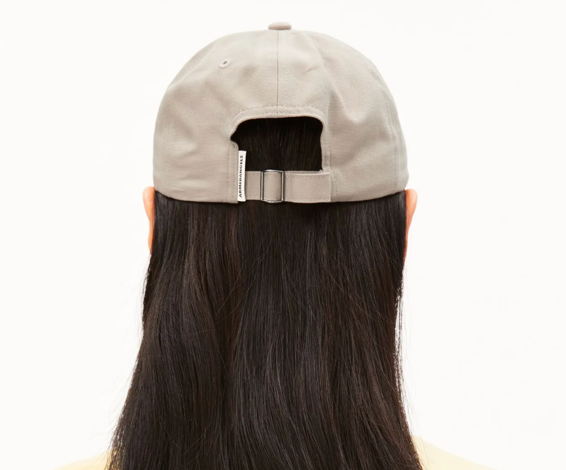 Yenaas Bold Cap