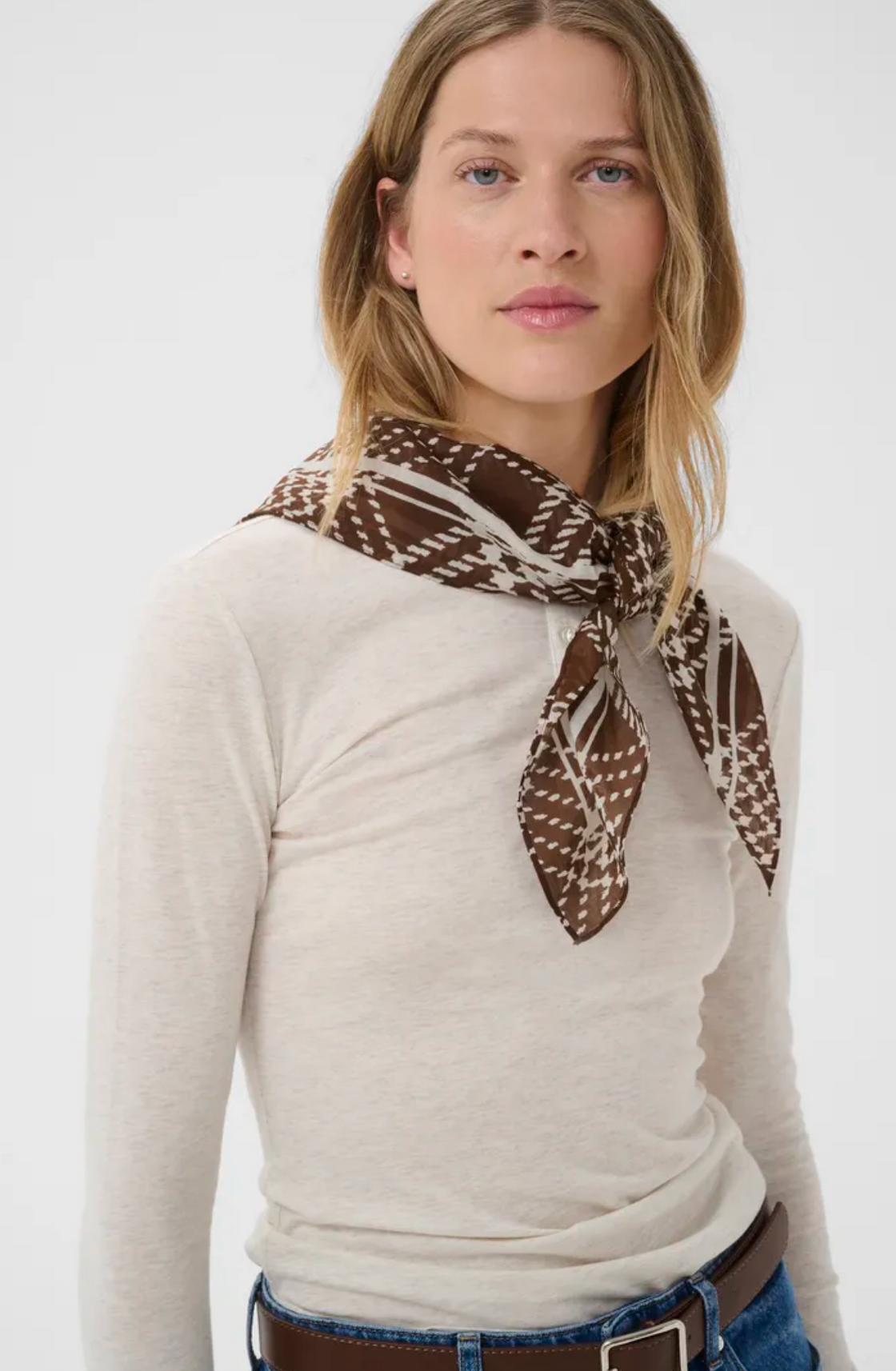 Phi Scarf