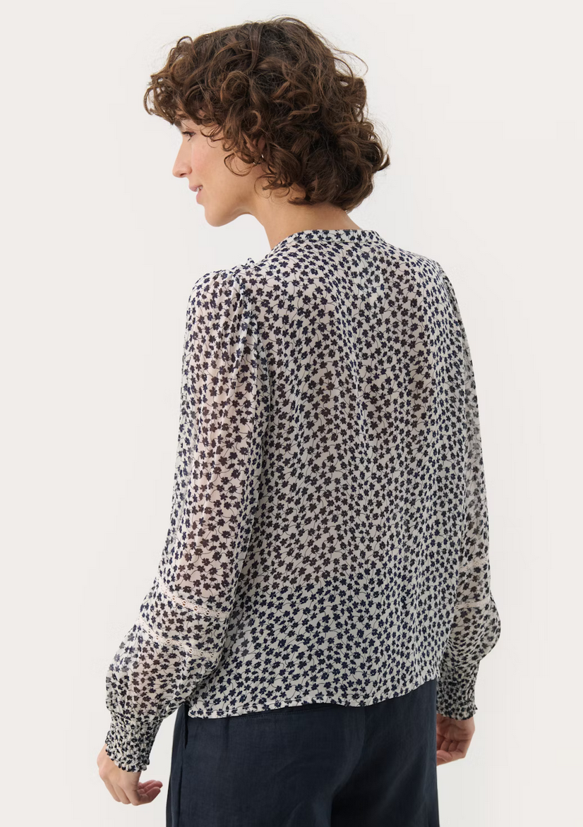 Nesma Blouse