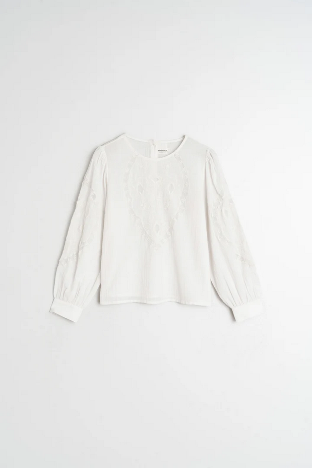 Romantic Embroidered Blouse