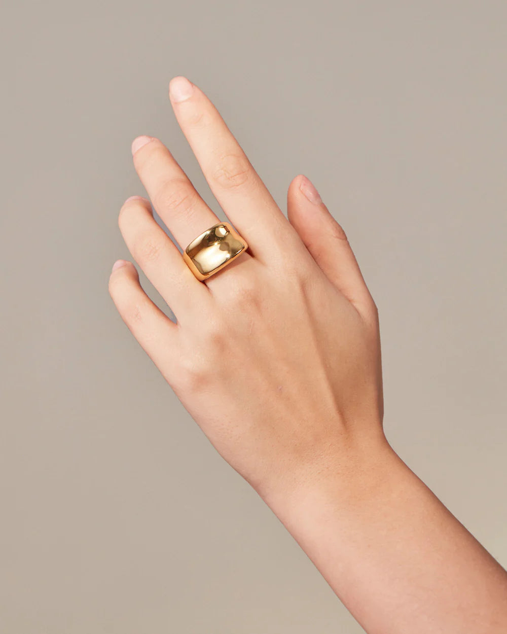 Viviana Ring