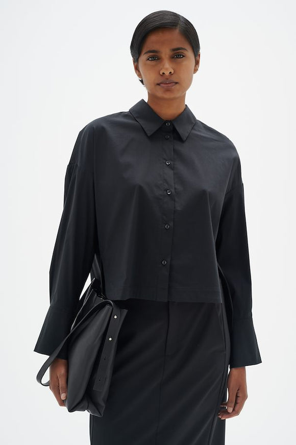 IN WEAR NEOLA CROPPED SHIRT