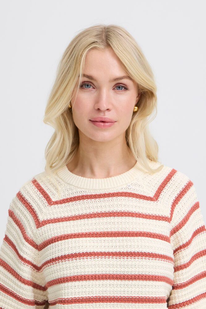 Mikala Pullover