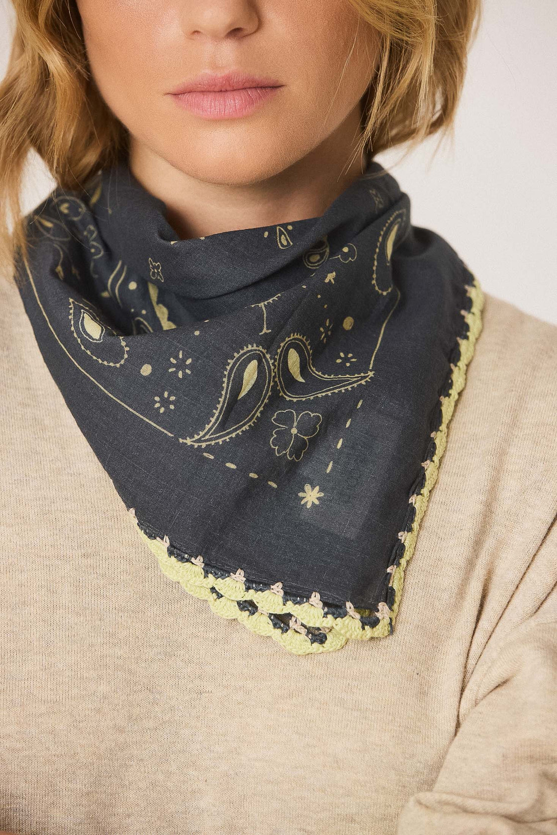 Banada With Crochet Trim