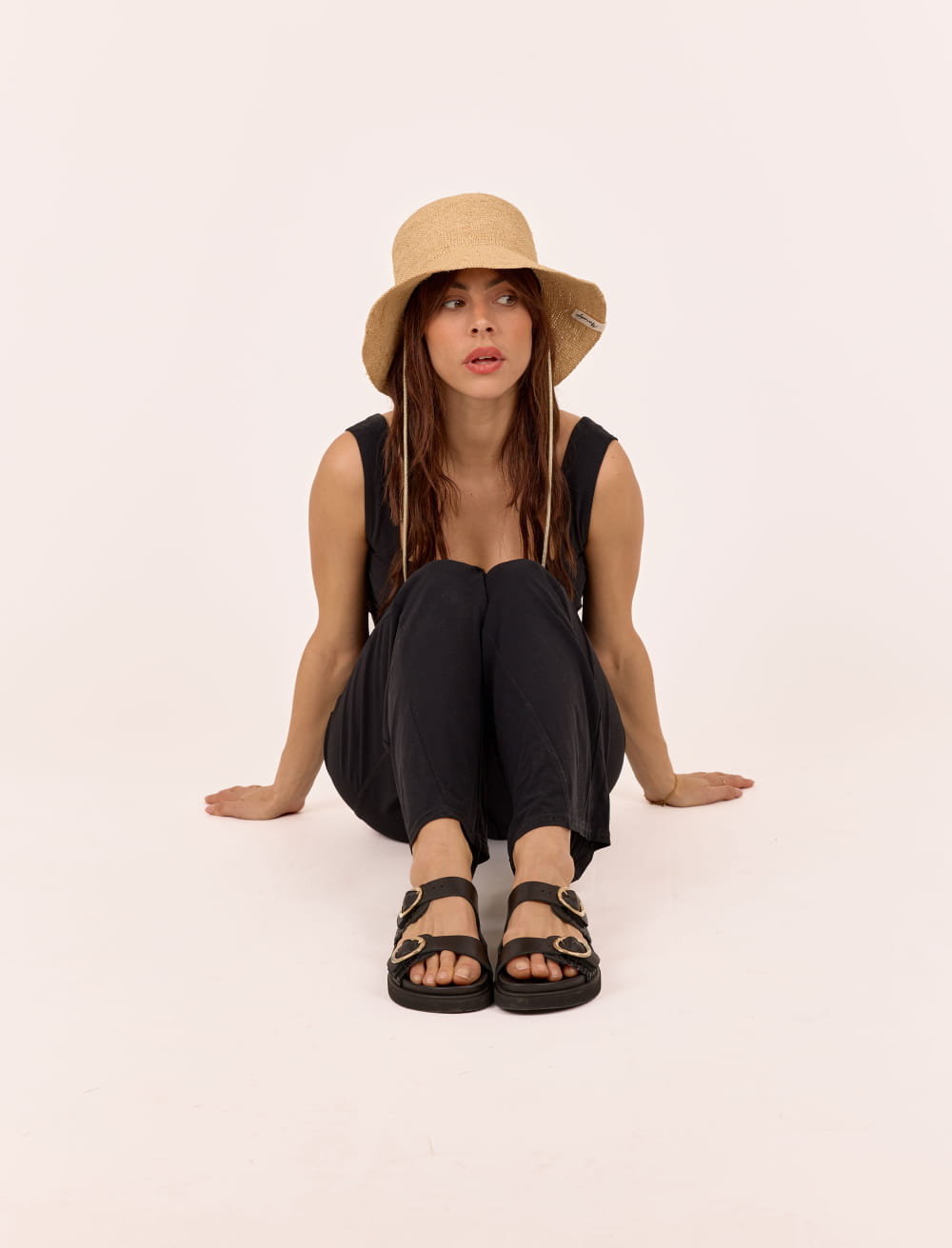 Milos Chapeau