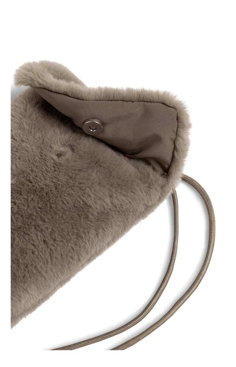 Jilly Phone Bag