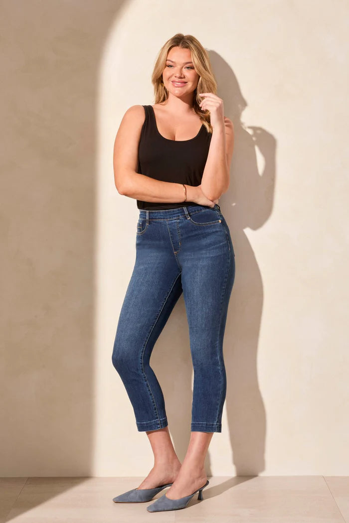 Audrey Crop Straight Leg